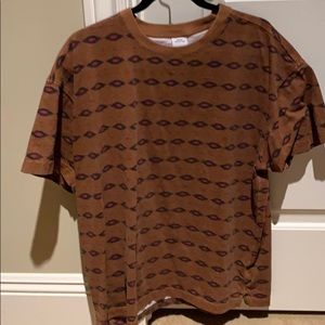 Urban outfitters tee